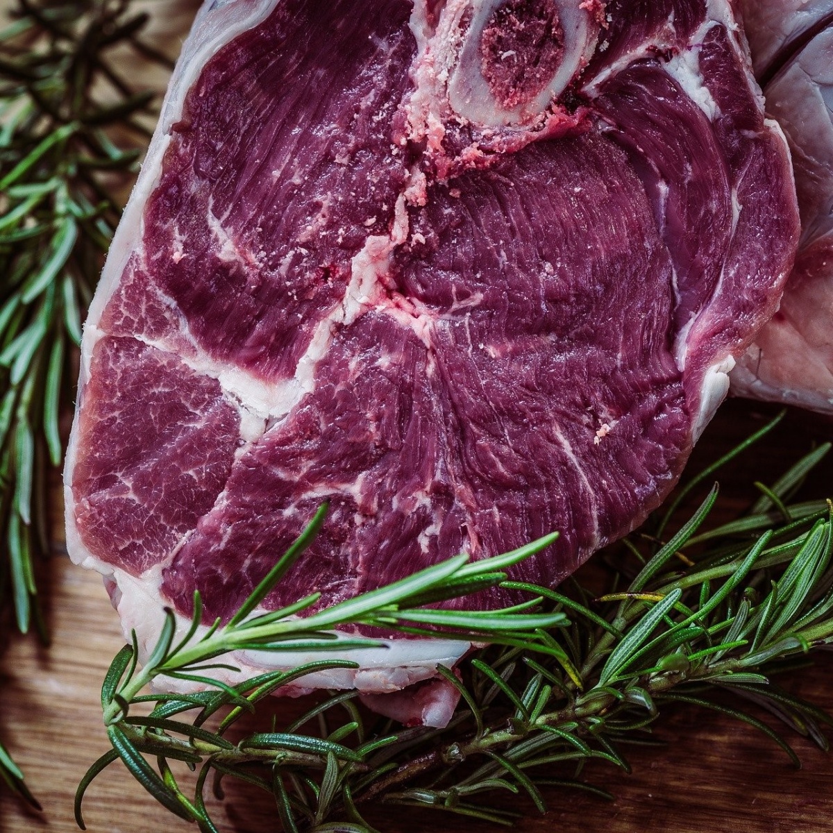 Biologisch rundvlees van Lakenvelder en Brandrode runderen